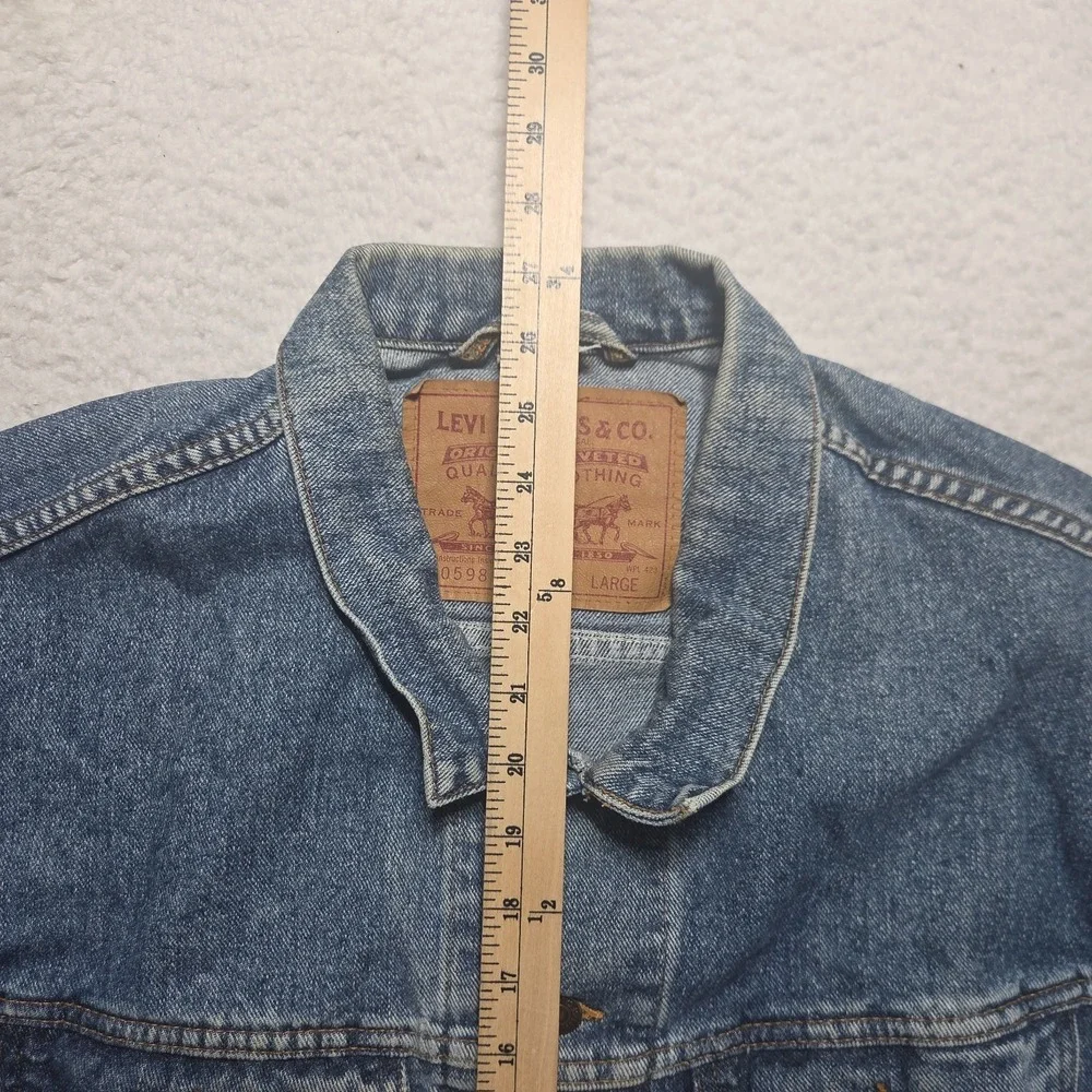 Levis has some